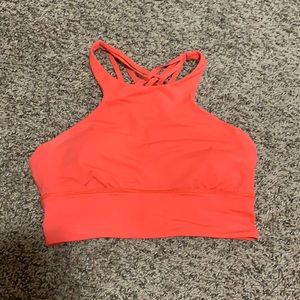 Lululemon longline sports bra size 6. It’s been worn and washed 2 times.